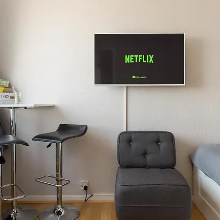 Travel Homes - Le Wilson, Face A La Gare Apartment
